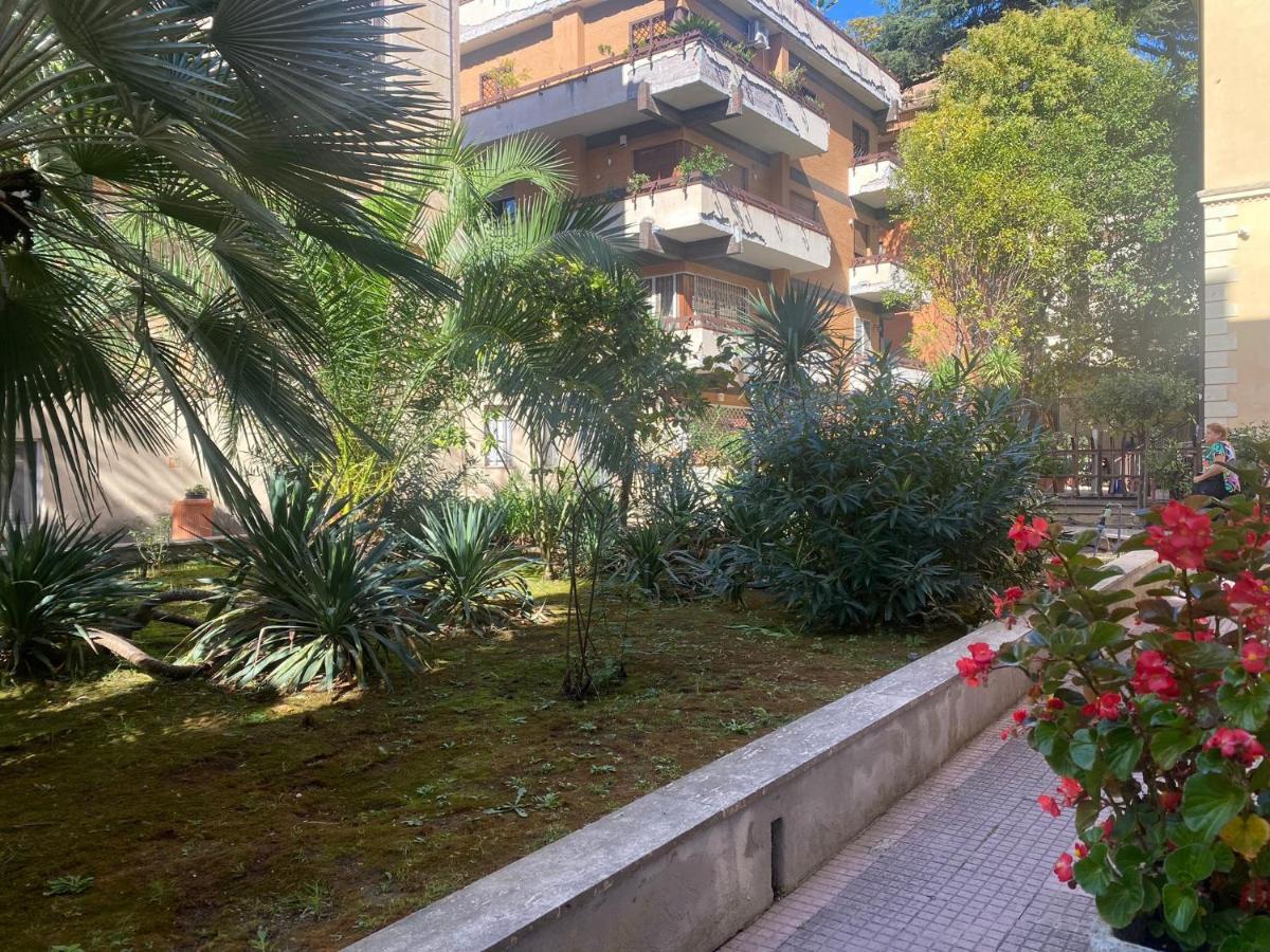 Guest House Mamy Ρώμη Εξωτερικό φωτογραφία